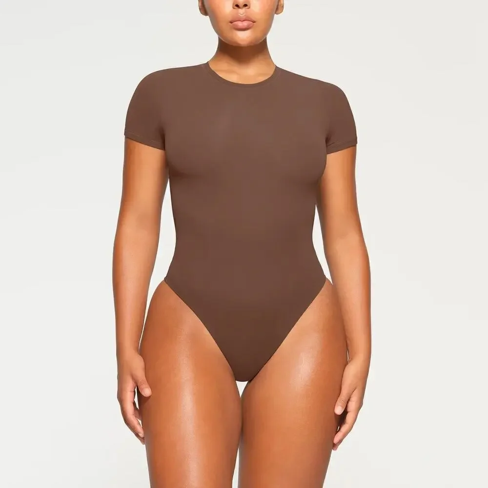 SKIMS Fits Everybody T-Shirt Bodysuit Seamless Stretch in Jasper Brown NWT 2X
